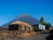 Fogo, vue sur le volcan Pico do Fogo, village authentique de Cha das Caldeiras