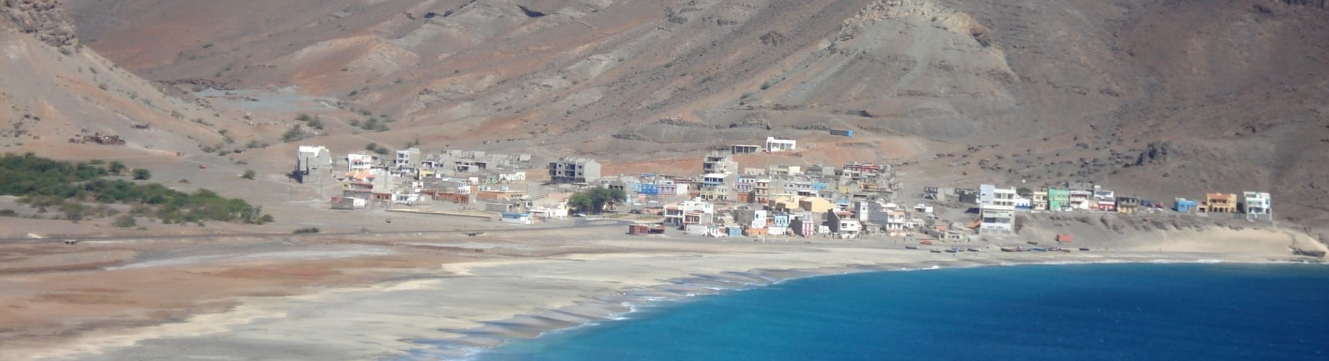 Jolie baie de sable blanc de Sao Pedro, Sao Vicente, Cap Vert