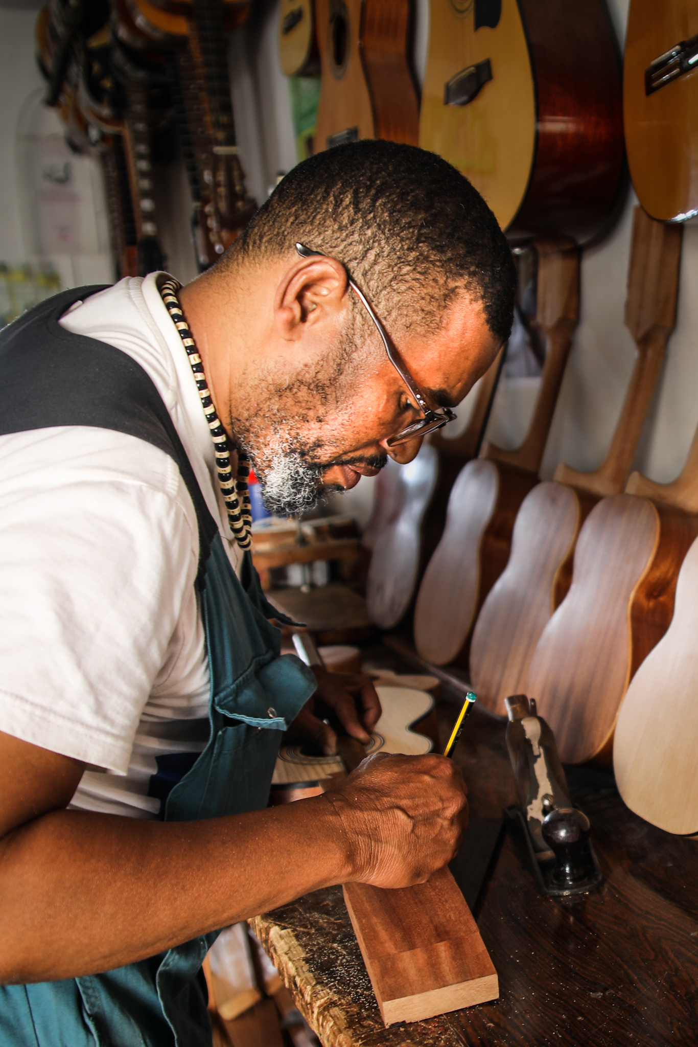 Luthier - Aniceto Cap vert